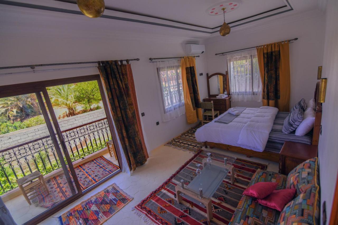 Kasbah Roseville Ait Ouahi 外观 照片