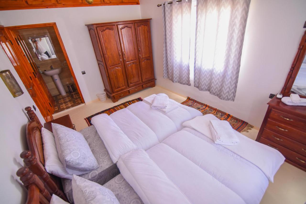 Kasbah Roseville Ait Ouahi 外观 照片
